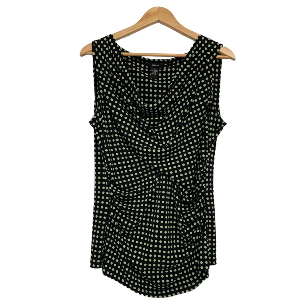 Cute black and mint shell